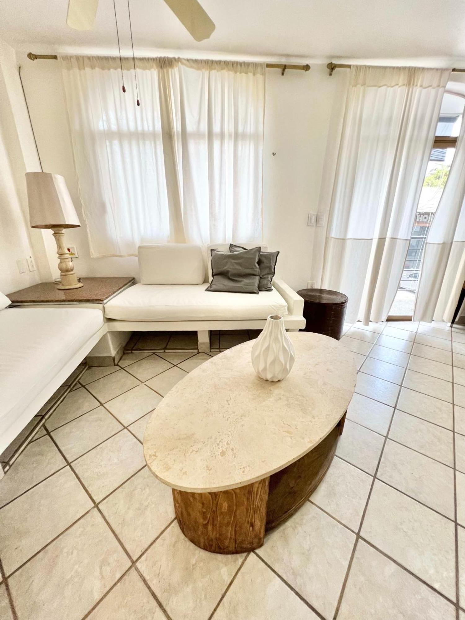 Comfy 1Br Suite By The Beach プエルトバラータ エクステリア 写真
